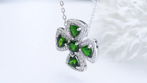 Lohaspie Jewelry Genuine 2.5 Carats Solid Sterling Silver 925 Pendant Original Natural Chrome Diopside Pendant Trillion Cut Gemstone Chrome Diopside Pendant For Women Jewelry
