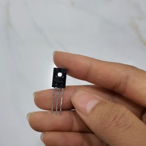 D669A 2SD669A 669 NPN Transistor 1.5A 160V TO-126 ( 10 con )