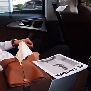 กล่องทิชชู่หนัง ที่แขวนเบาะหลัง กระเป๋าทิชชู่ กระเป๋าจัดระเบียบ อุปกรณ์เสริมในรถยนต์ B-046