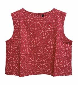 ❤️❤️Modern Batik Red White Colours L Size Top Crop Sleeveless❤️❤️