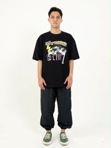 Moutley Kaos Pria Lengan Pendek Oversized Fit Katun 16s Tiny Terrors OL-CM170125