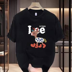 T-Shirt Wanita Lengan Pendek Korea - Motif Kartun Rusa & Tulisan Kreatif Katun Nyaman Oversize Ukuran Besar Desain Kampus Modis untuk Gaya Liburan Uniseks Slim Fit Menyamarkan Perut Sangat cantik Manis dan keren Tops Pullover Kerah Bulat Pakaian couple