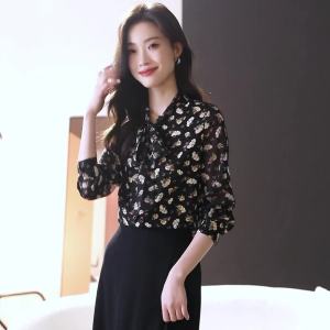 AMMIN 2025 Spring fashion Sweet bow with Ribbon V-neck Long sleeve chiffon blouse Korean Style Vintage floral print commuter elegant Blouse