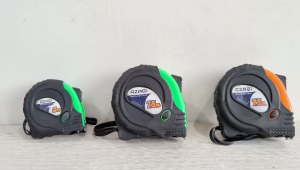 METERAN / METERAN TUKANG / MEASURING TAPE / METERAN KARET AZAGI 3M & 7.5M