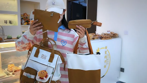 Four-piece School Bag Set for Girls Elementary School Backpack Korean Style Cute Large Capacity Middle School Student Double Shoulder Bag for Girls