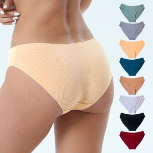 Mid-Waist Ladies Briefs Spring Summer New Knitted 95% Cotton Hip Lift Solid Color Simple Style Large Size Underwear
