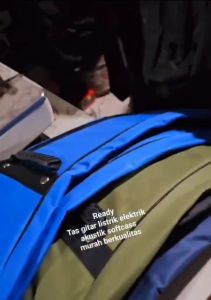 Tas Gitar Bass Listrik Elektrik Fender Tebal Anti Air Murah Berkualitas