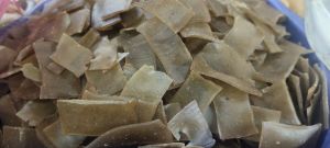 kerupuk gendar mentah 1kg (gratis royco sacet 1pc)