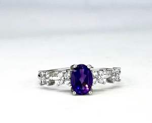 NATURAL AMETHYST RINGS ( Stone for Travel )