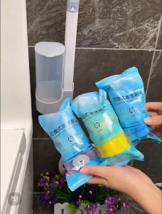 แปรงขัดห้องน้ำ ขักโครก พร้อมแผ่นน้ำยา ซึ่งช่วยลดการสะสมแบคที่เรีย ยางกล่องเก็บรีฟิลด้ามจับสะอาด ใช้งานสะอาด พร้อมส่ง