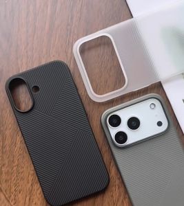 For Apple iPhone 17 / 17 Pro Casing No Yellowing Hard PC Translucent Phone Case Cover