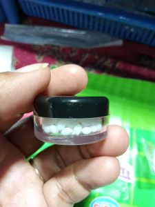 TEMPTOOTH GIGI BOLONG DAN GIGI PALSU