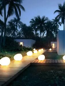 JUYU | Waterproof Outdoor Yard Lamp Landscape Garden Decorative Luminescent Stone