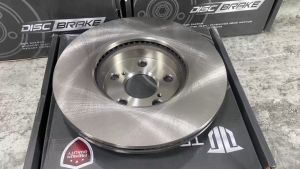 DISC BRAKE DISK PIRINGAN REM CAKRAM DEPAN TOYOTA NEW ALTIS 2006 2007 2008 2009 2010 2011 2012 2013 2014 SIENTA 2015 2016 2017 2018 2019 2020 2021 2022 43512-02270 ORIGINAL TRIVINDO