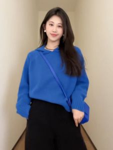 Áo Len Dệt Kim Rộng Rãi Có Mũ Trùm Đầu Màu Xanh Klein Cho Nữ Áo Khoác Ngoài Mùa Thu Đông Thường Ngày Cao Cấp Áo Len Cardigan Cổ Tròn Dài Tay