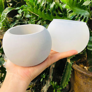 Spherical Flowerpot Silicone Mold: A Guide to DIY Candle Cups & Jewelry Storage Boxes