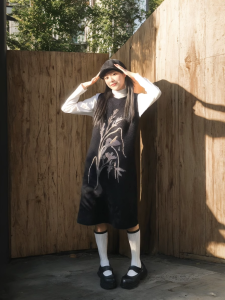 Black Knitted Sweater Dress Womens New Chinese Style Layering Vest Long Skirt Shoulder Pad Spring Fashion Soft Polyester Fiber