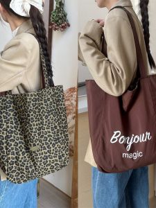 Trendy Camouflage Canvas Tote Bag Womens 2025 New Fashion Large Capacity Casual Commuter Single Shoulder Bag Korean Style