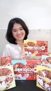 Snack / Camilan / Makanan Ringan Impor Taiwan Aoligei Cocopizza Sereal 50 Gr Varian Caramel Macchiato Cheese Lemon Milk Chocolate 2 In 1 ( Milk Choco & Caramel Macchiato Milk Choco & Cheese Choco ) Nissin Crisp Choco