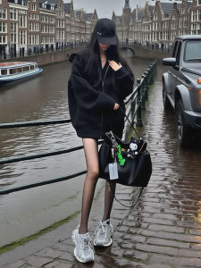 Black Hooded Zipper Long Sleeve Womens Jacket Autumn Early Season Slimming Cover up High-End Feelings Top Quality Sweatshirt