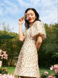 Vero Moda | Đầm Elegance Hoa Văn Cổ Vuông Pháp