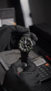 Jam Tangan Pria Casio Edifice Windflow ECB-2200RC-1A3 Black Dial Black Stainless Steel Strap