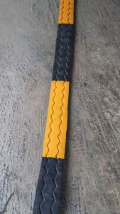 Polisi Tidur Ban | Tyre Speed Bumb | Murah Berkualitas (Panjang 28 meter)