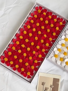 (50PCS) VIOLET SOAP Flower With Base Fragrant Soap Chamomile Daisy Rose Bouquet Artificial Home Decor Bunga Sabun 玫瑰肥皂花