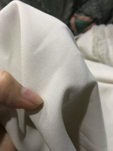 Vải lụa Hàn màu kem mềm rũ dày vừa (khổ 1m5)may đầm váyquần áo kiểu áo dài thời trang