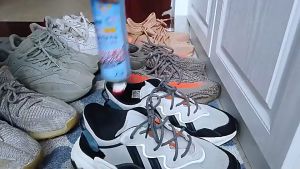 สเปรย์ดับกลิ่นเท้าและรองเท้า 260ML ลดแบคทีเรีย กำจัดเชื้อโรค สเปรย์ดับกลิ่นเท้าและรองเท้า สเปรย์ดับกลิ่นรองเท้า