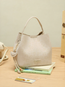 Josiny | Fashionable and Versatile Bucket Bag