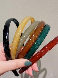 Anti-Slip Toothed Hairband Jelly Color Womens Style 2023 New Autumn Fashion Hair Accessories Face Washing Headband Hair Clip