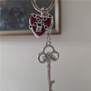 Retro Cool Star Car Keychain Y2K Spicy Girl Heart Earphone Bag Hanging Decoration Metal Pendant Creative Gift Keychain