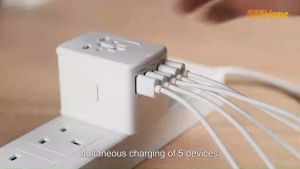 [SG] Universal Travel Adapter Wall Plug / International Plug / 4 USB Port / Type-C Port PD 35W