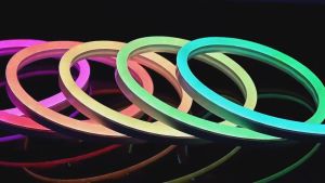 USB RGBIC แถบนีออน LED สมาร์ทบลูทู ธ รีโมทคอนโทรลเปลี่ยนสีไฟแถบยืดหยุ่นเพลงซิงโครนัสหรี่แสงได้นีออนกันน้ำแบบตั้งโปรแกรมได้สำหรับห้องเกม อีสปอร์ต ตกแต่งบ้าน