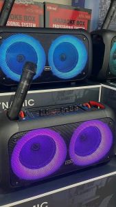 BRODU BTS-1709 BLUETOOTH SPEAKER KARAOKE WIRELESS MIC