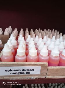 Essen viral ..Essen oplosan durian nangka salmon ukuran 30 ml