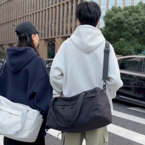 MENSPE ผู้ชายถุงออกกำลังกายยูนิเซ็กส์กระเป๋าเดินทางกีฬาแฟชั่นกระเป๋ากระเป๋าผ้า Oxford กันน้ำกระเป๋าถือออกกำลังกายกลางแจ้งกระเป๋ายิมแฟชั่นผู้ชายผู้หญิงแห้งแยกการเดินทางแบบพกพาโยคะกระเป๋าว่า ยน้ำ