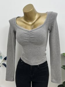 เสื้อยืดคอเหลี่ยมแขนยาวลายลูกไม้เนื้อนุ่มใส่สบายพร้อมแผ่นเสริมหน้าอก ชุดชั้นในฤดูใบไม้ร่วงและฤดูหนาวสำหรับผู้หญิงวัย 18-35 ปี