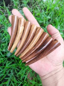 Pipa/cangklong kayu gaharu sepur wangi medol lengkung 8cm