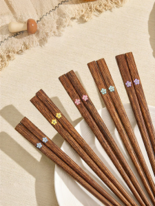MODERN SWEETHOME | Antibacterial and Mold-Resistant Chopsticks