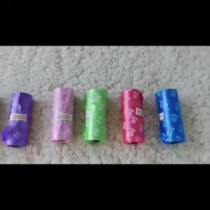 สุนัขและแมว ถุงเก็บมูลสัตว์ ถุงเก็บมูลสัตว์ ถุงเก็บอึ แบบใช้แล้วทิ้ง ราคาถูก (1 ม้วน 15pcs)พกพาสะดวก ใช้งาน