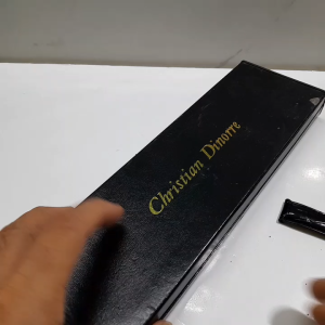 Đồng hồ cặp nữ dây da Chr.Dinorre second hand si Nhật