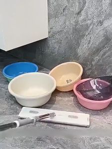 ตะขอการ์ตูน ตะขอห้องน้ํา ที่แขวนกะละมัง ลายใหม่ ลายการ์ตูนน่ารัก​ แขวนของอเนกประสงค์ ไม่ต้องเจาะผนัง​