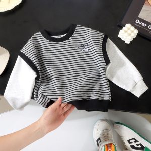 เสื้อยืดคอกลมแขนยาวลายทางสำหรับเด็ก ฤดูใบไม้ผลิและฤดูใบไม้ร่วง 2025 ใหม่ ลำลอง สำหรับเด็กชายและเด็กหญิง ชุดเสื้อผ้าเด็ก