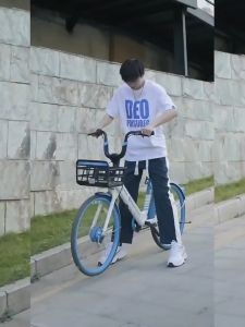 celana korduroy pria celana corduroy pria corduroy pants korean style baggy pants celana pinggang karet celana remaja celana laki laki straight pants loose pants celana panjang casual pria celana panjang pria celana hitam longgar celana vintage COD