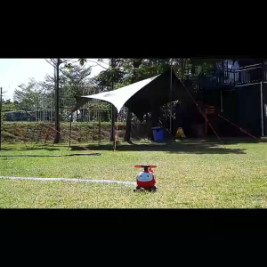 Airplane Rotating Water Sprinkler for Kids Outdoor Garden Lawn Spray Toy for Children 3+ Years Old Summer Cooling Play for Pool & Backyard