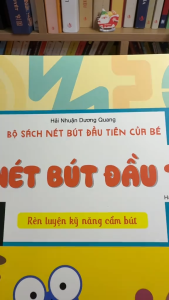 Sách - Nét Bút Đầu Tiên Của Bé - Bộ 4 Cuốn - Nét Bút Đầu Tiên Mê Cung Bé Học Chữ Số Bé Học Tiếng Anh