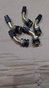 Pito Tubeless Universal ( twisted style) Silver/gold