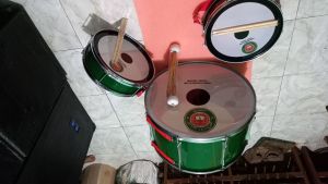 Bass drum suporter / bass drumband